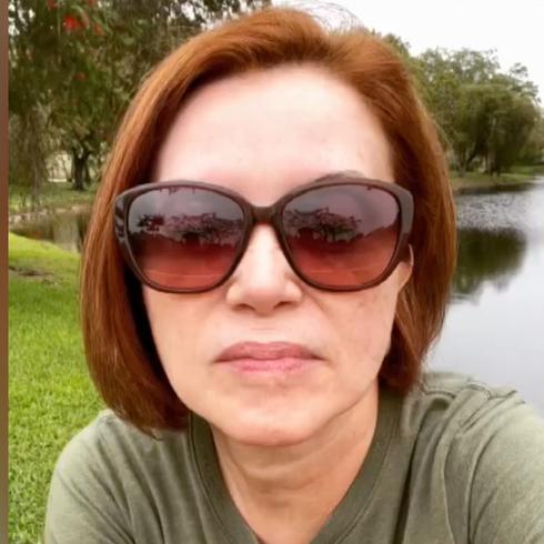 Reportera Lourdes del Río revela que tiene cáncer en conmovedor vídeo