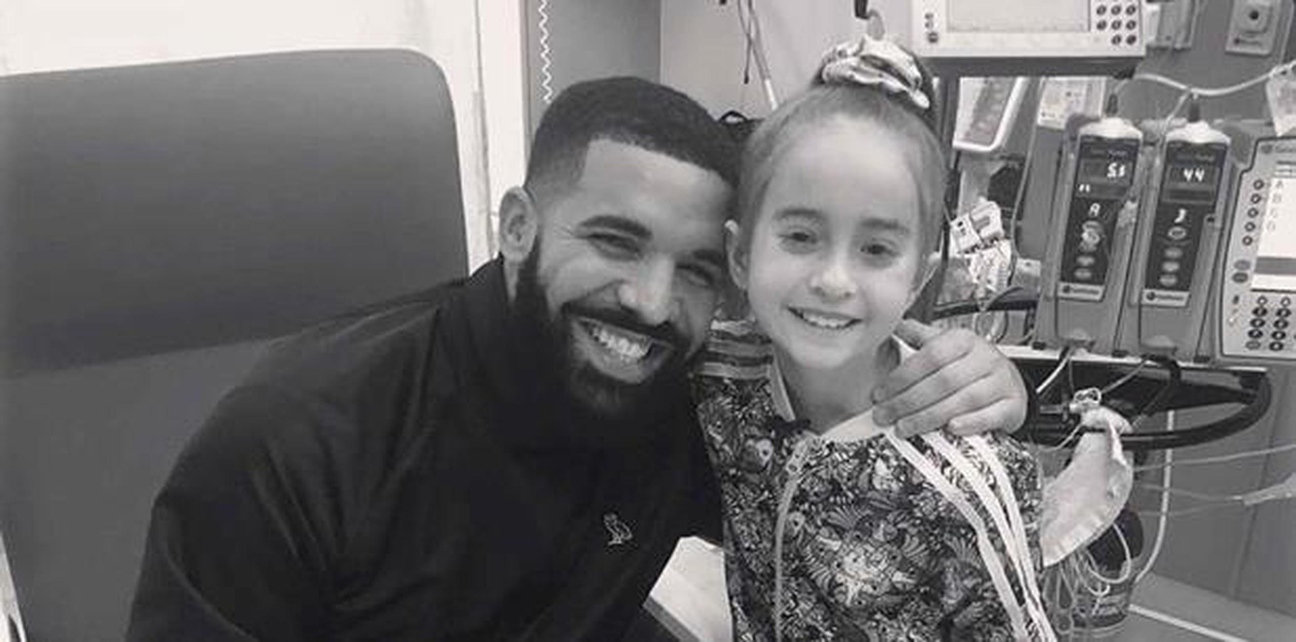 El rapero Drake y Sofía Sánchez. (OVO / Drake vía AP)