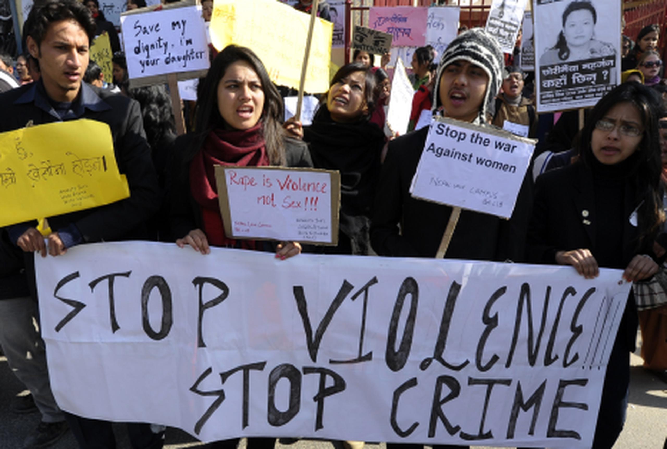 A raíz de la violación, se han presentado varias peticiones a la Corte Suprema para asuma un papel más activo sobre la seguridad de las mujeres.(AP/Prakash Mathema)