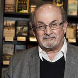 Acusan de intento de asesinato al agresor de Salman Rushdie
