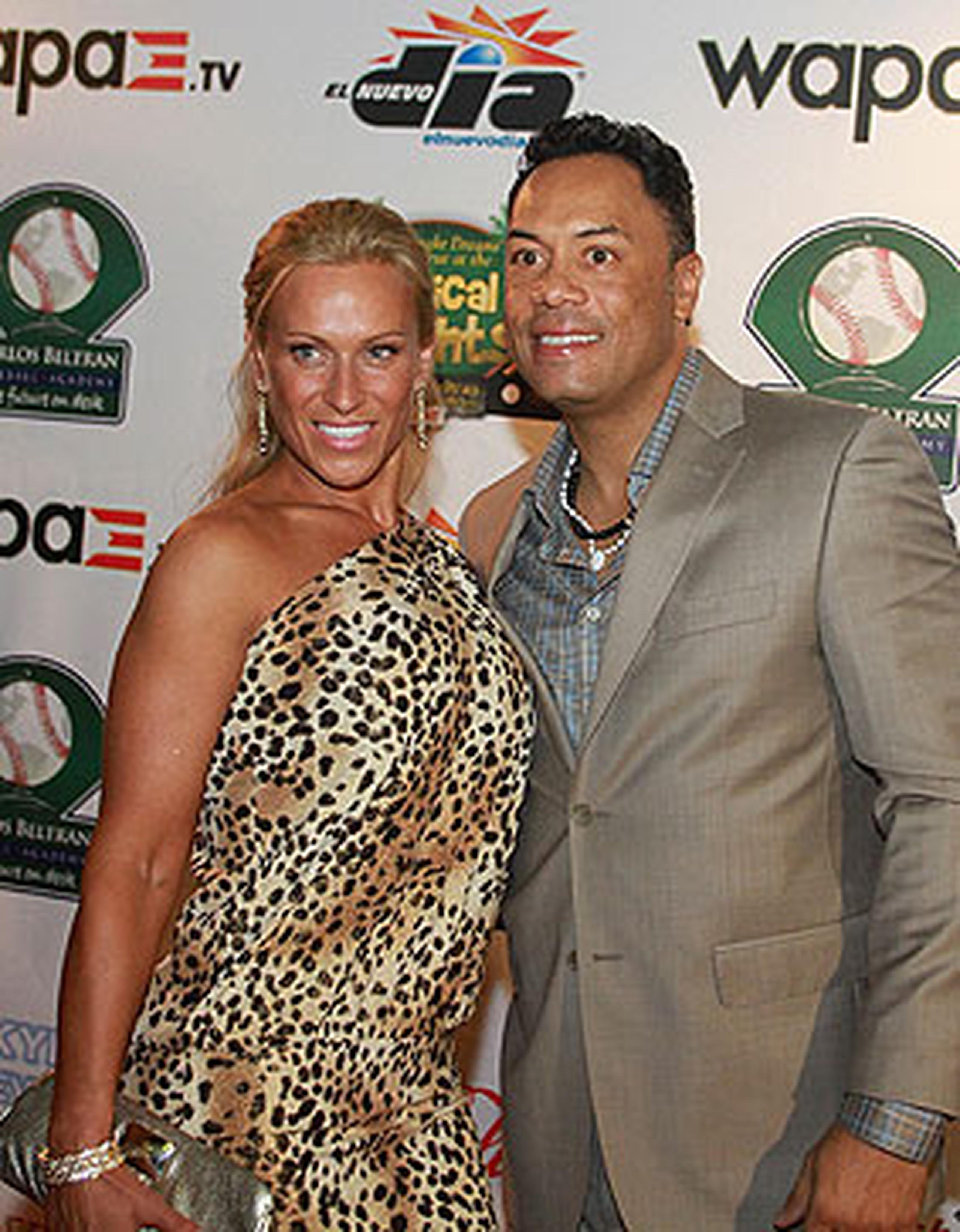 Alomar y Perks estuvieron en Puerto Rico el pasado año para el mes de noviembre en la Gala Tropical Nights a beneficio de la Academia de Béisbol Carlos Beltrán. (Archivo/Primera Hora)