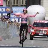 El ciclista Egan Bernal triunfa en el Giro de Italia