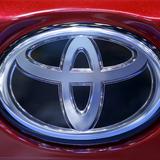Toyota llama a revisión 280,000 camionetas y SUV por problemas en la transmisión