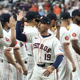 Los Astros sigue sin brillar en el primer año de Josué Espada como dirigente