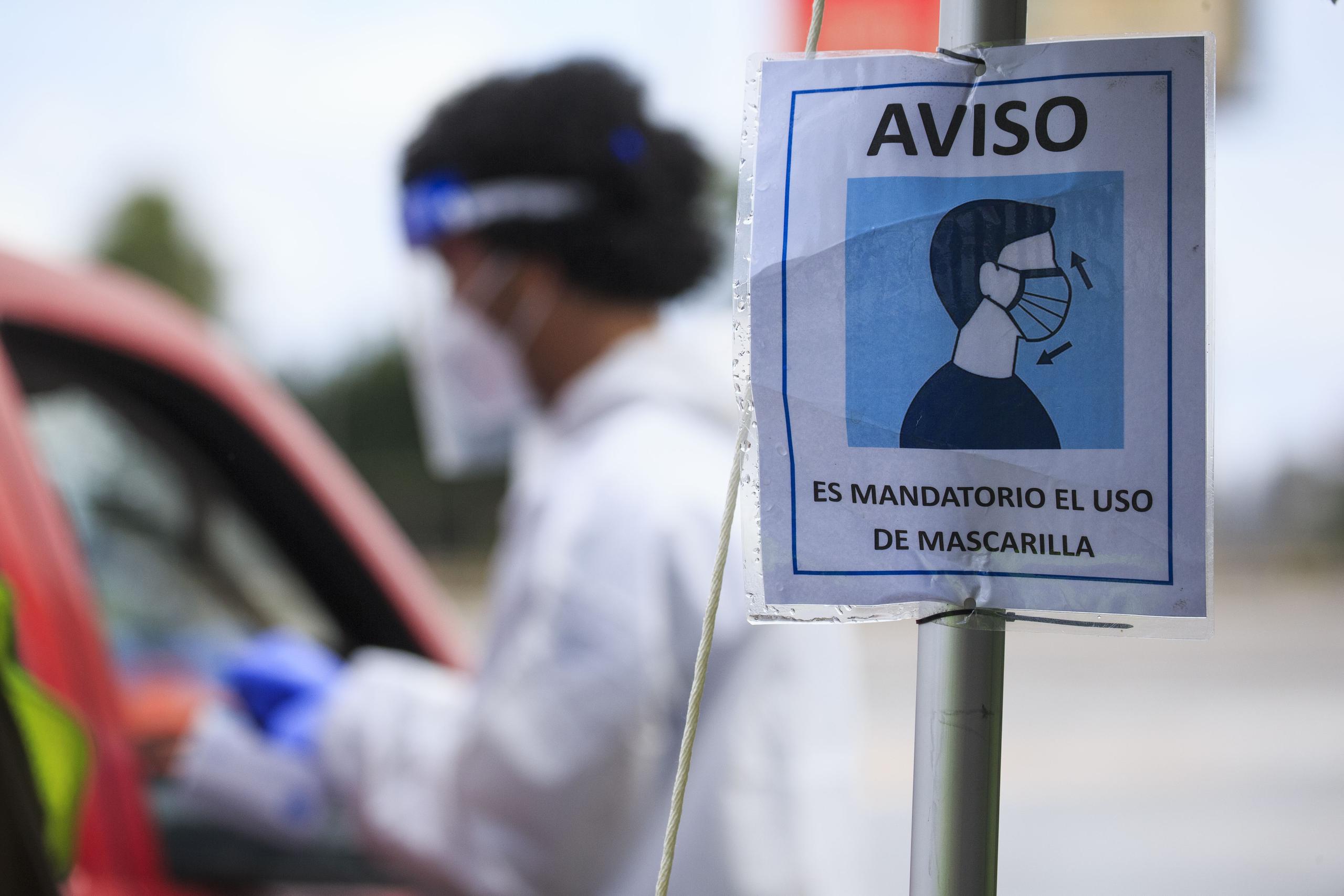 El Task Force Ciudadano celebró la decisión de exigir uso de mascarillas en espacios cerrados ante el repunte de la pandemia.