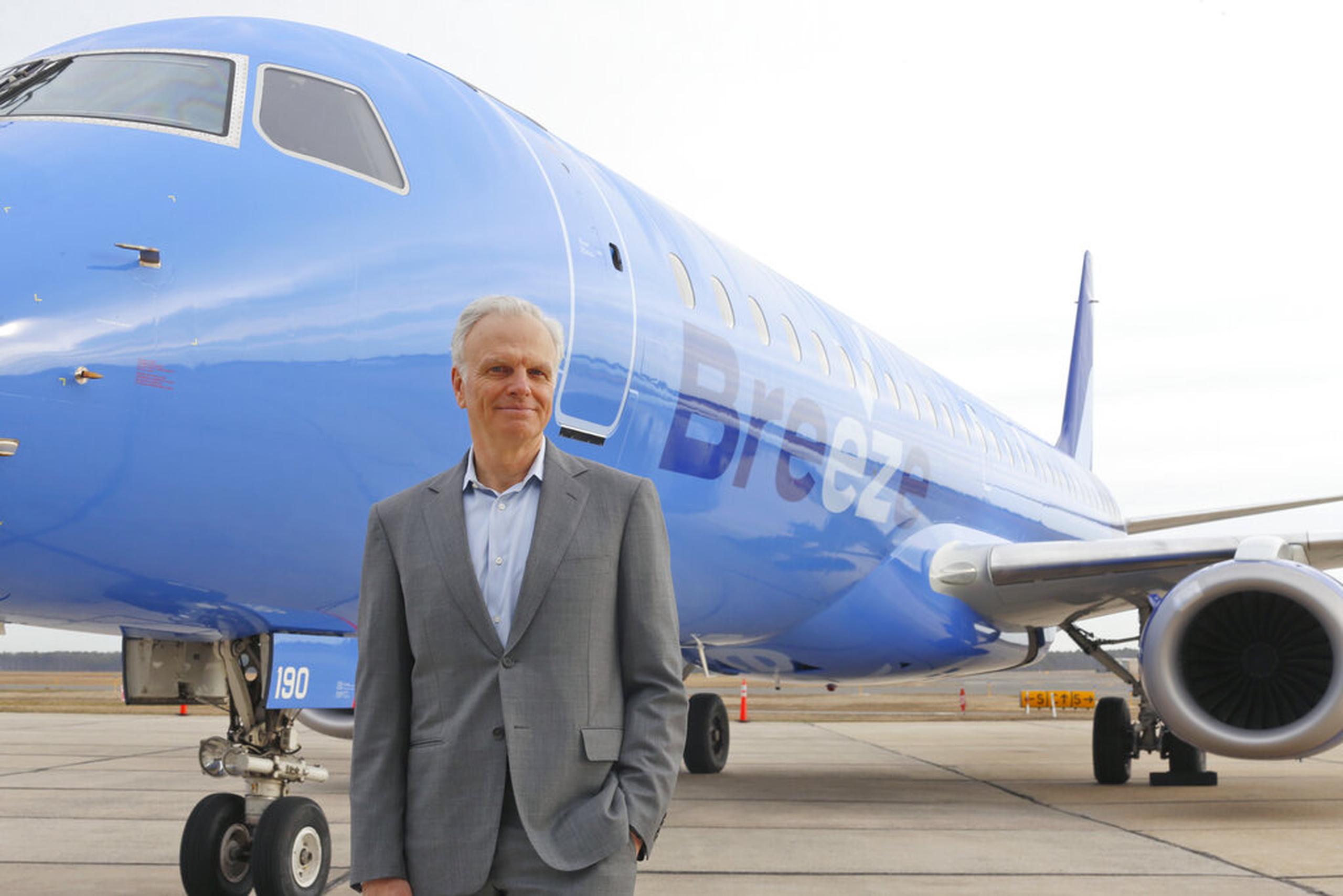 David Neeleman ayudó a lanzar la aerolínea canadiense WestJet antes de fundar JetBlue y la aerolínea brasileña Azul.