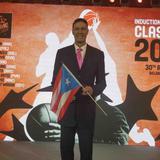 Piculín inmortalizado en el Salón de la Fama de la FIBA