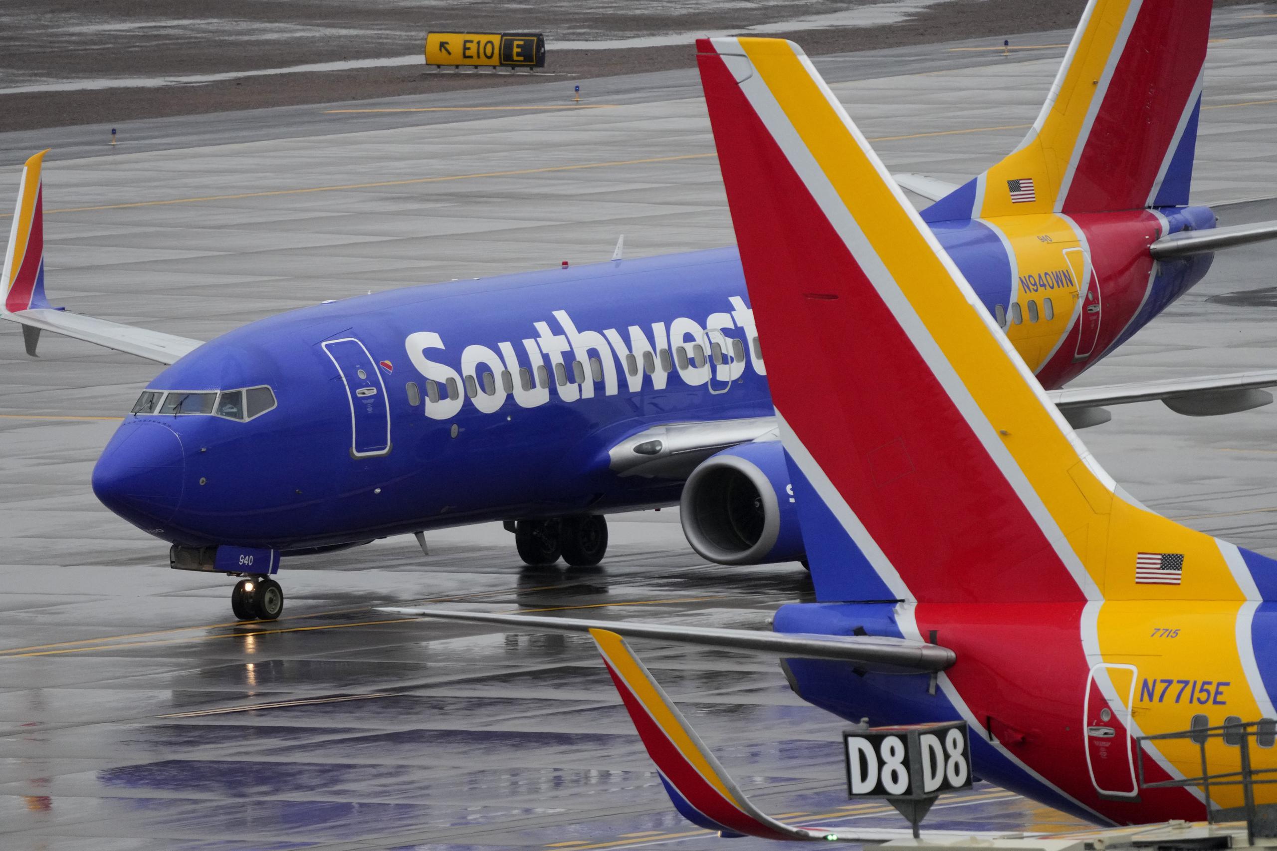 El jueves un vuelo de Southwest se canceló después de un informe de un incendio en el motor.