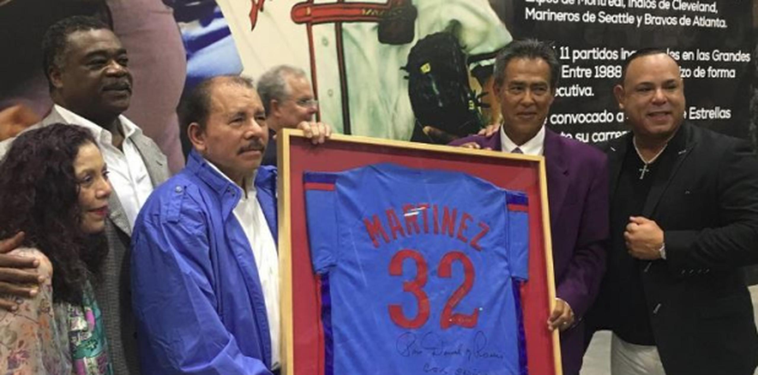 Dennis Martínez es la máxima figura del béisbol nicaragüense y militó por 23 temporadas en las Grandes Ligas. (Instagram / @carlosbaerga3781)
