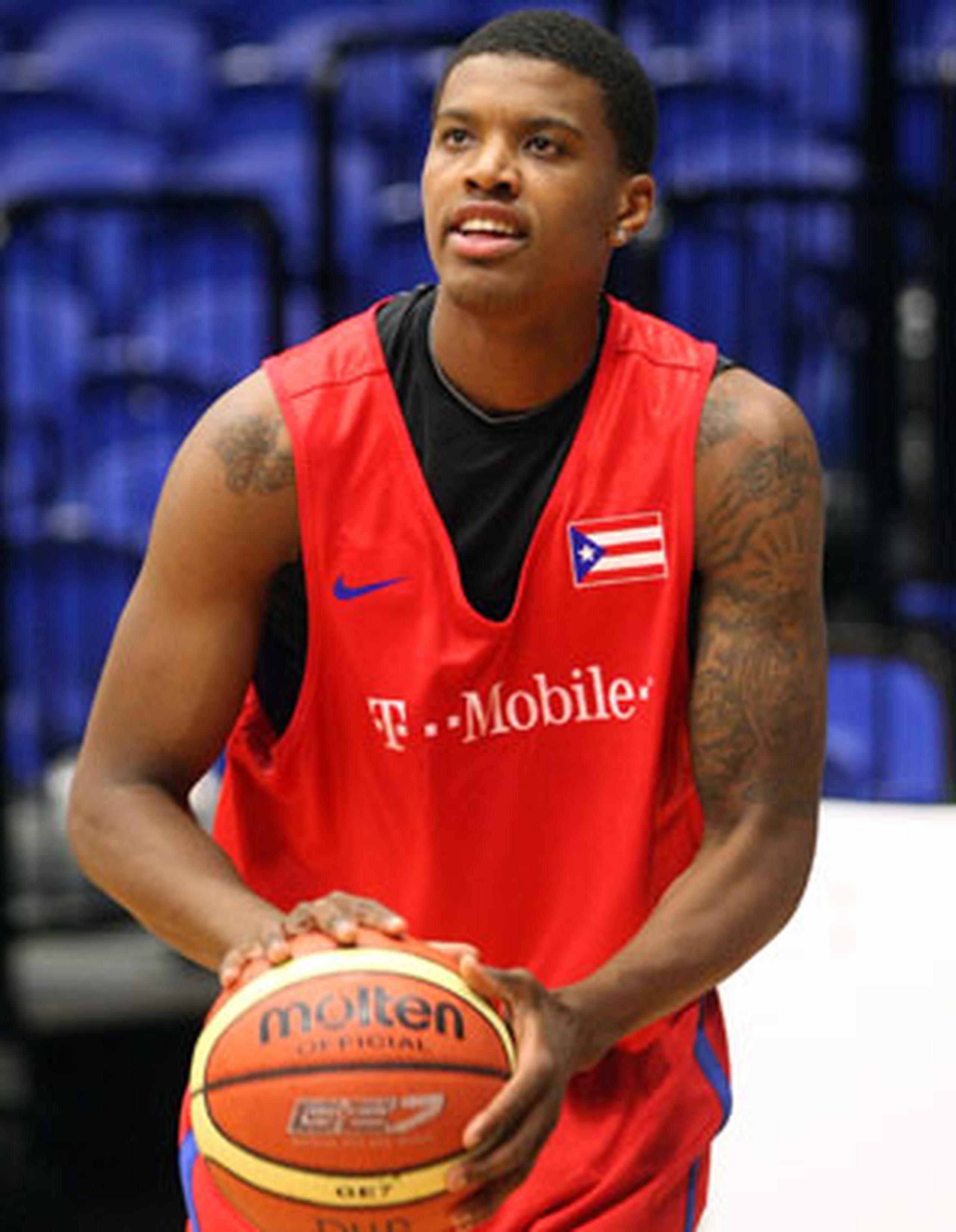 En el 2011, Ledo participó de unas prácticas con la Selección Nacional adulta de baloncesto. (Archivo)