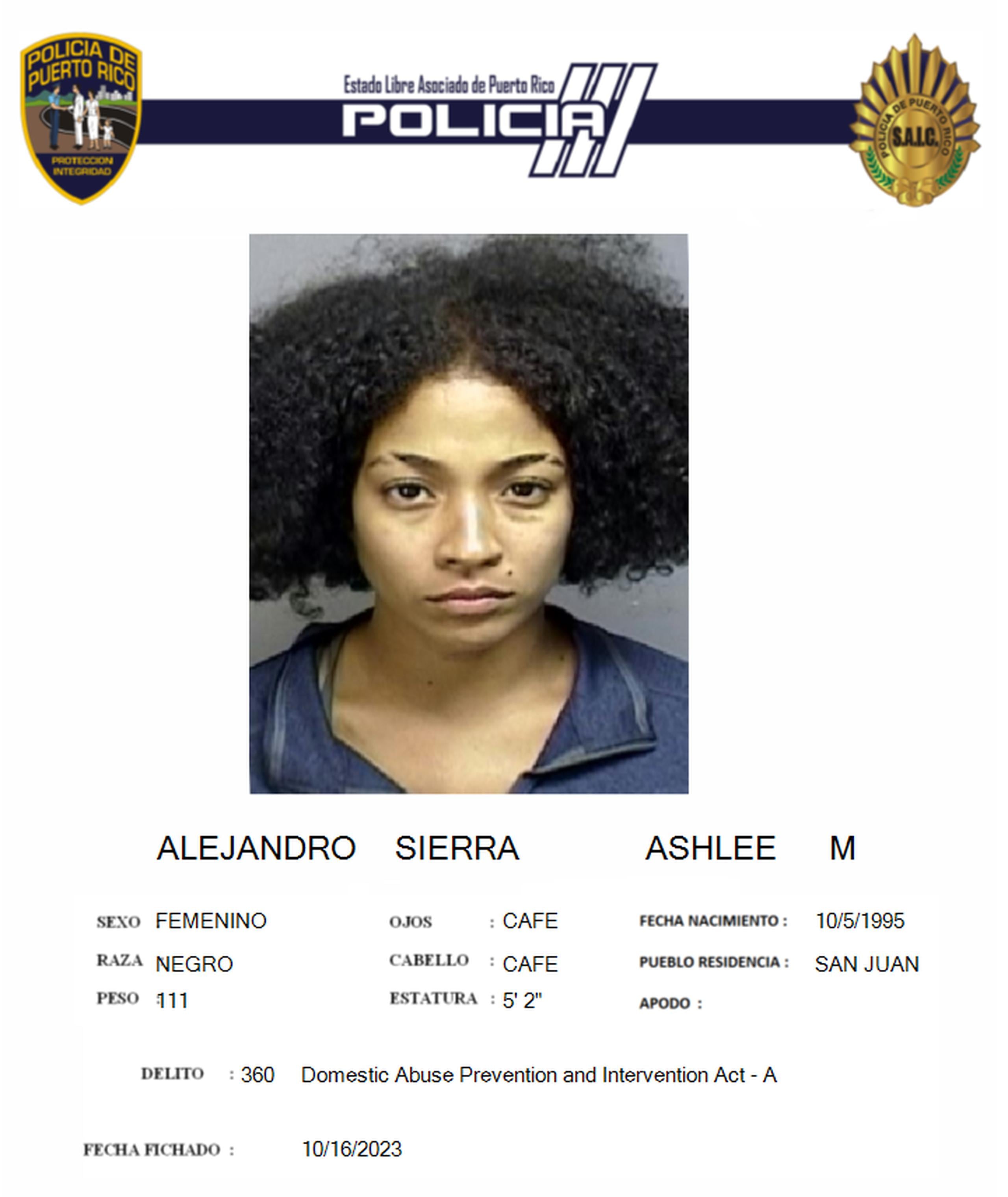 Ashlee M. Alejandro Sierra enfrenta cargos por violencia doméstica.