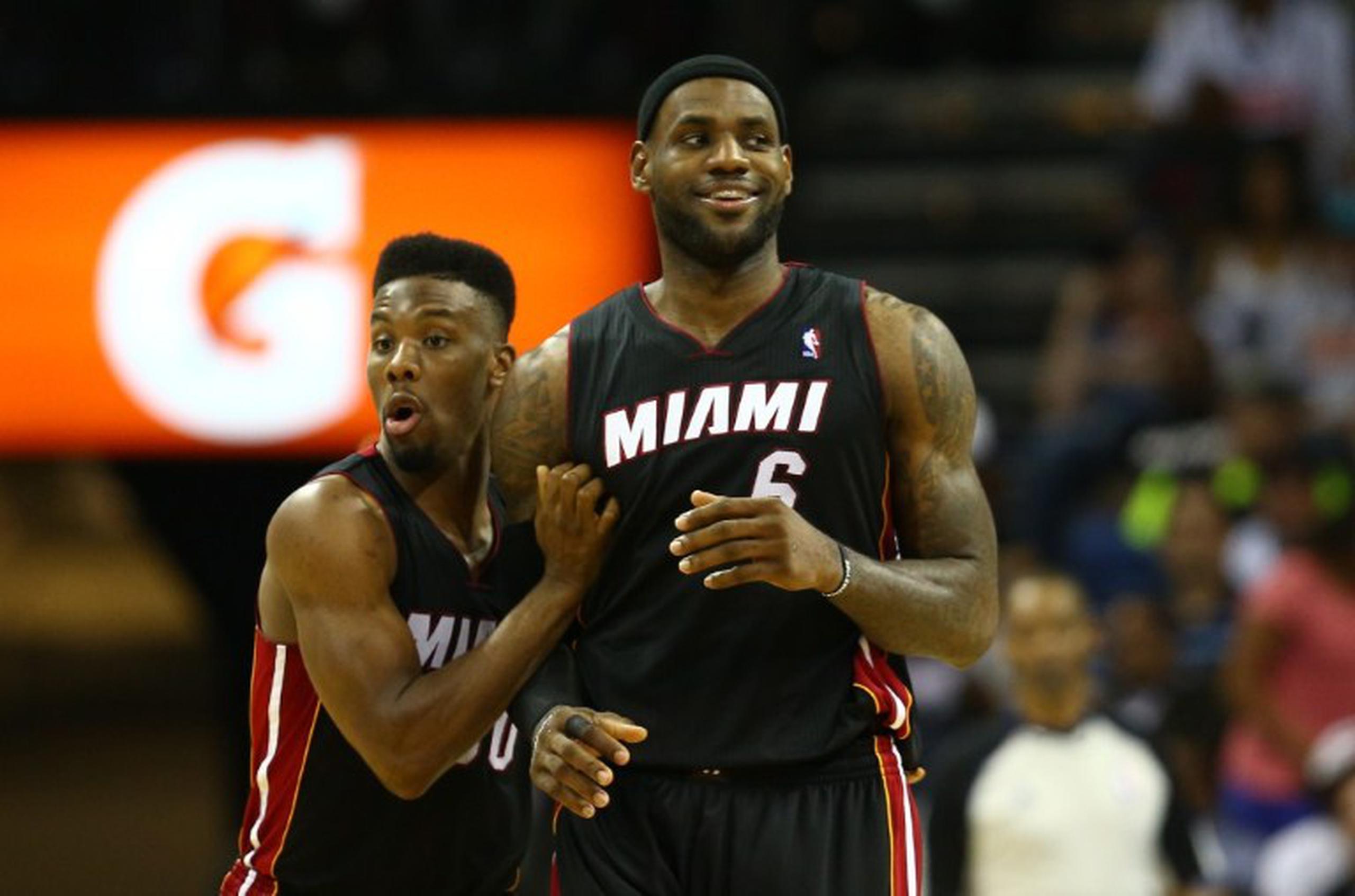 Norris Cole (izquierda) formó parte de la plantilla del Heat de Miami que ganó el campeonato de la NBA en el 2012 y 2013.