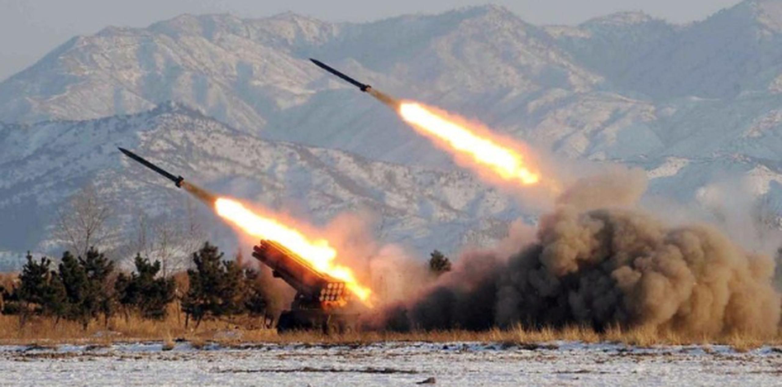 El sábado, Corea del Norte disparó en la mañana dos misiles de corto alcance y otro en la tarde. (Archivo)