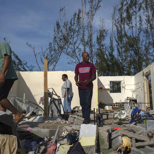 Trump ofrece ayuda humanitaria a Bahamas luego de Dorian