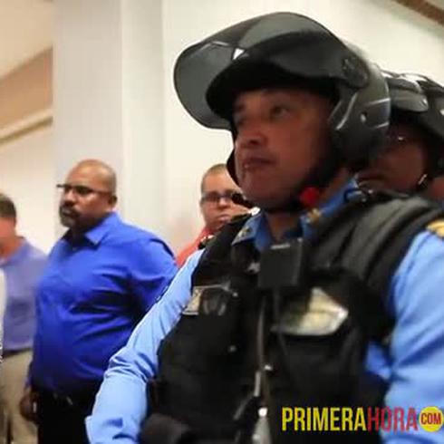 Policía impide a sindicatos entrar al Capitolio