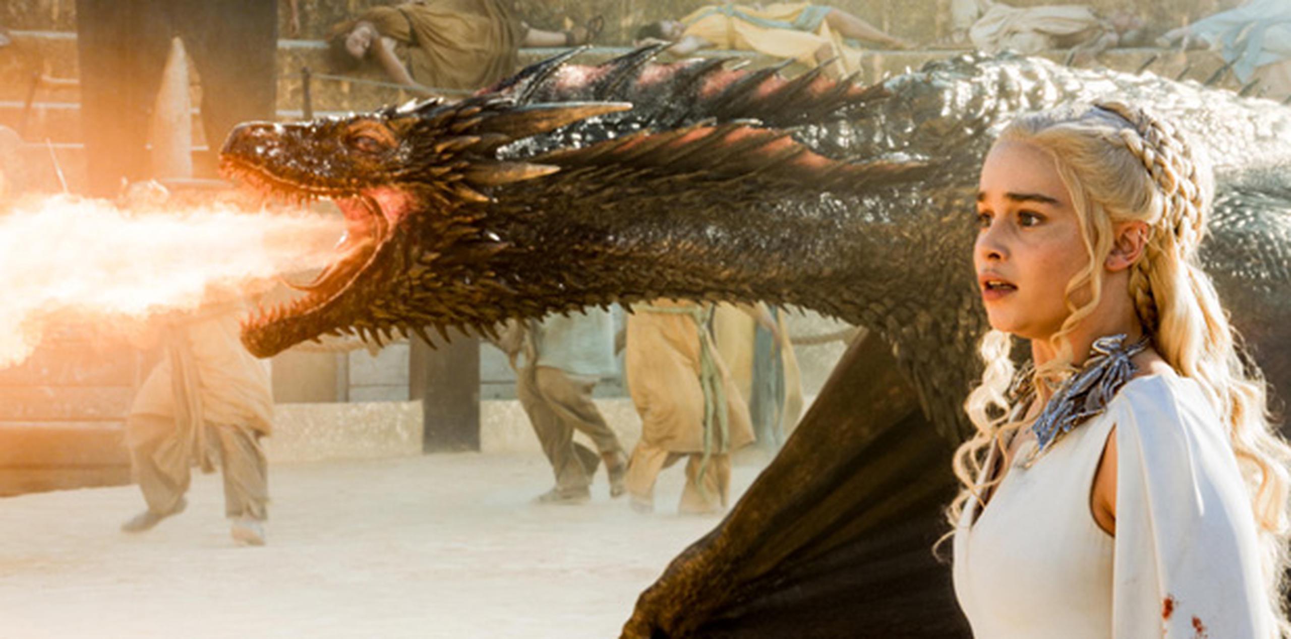 La "Madre de los Dragones" se llevó anoche la madre de las sorpresas en "Game of Thrones". (HBO)