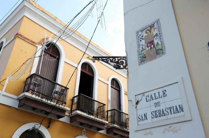 Las fiestas de la Calle San Sebastián no se suspendieron aunque la actividad sísmica sigue afectando a Puerto Rico. (GFR Media)