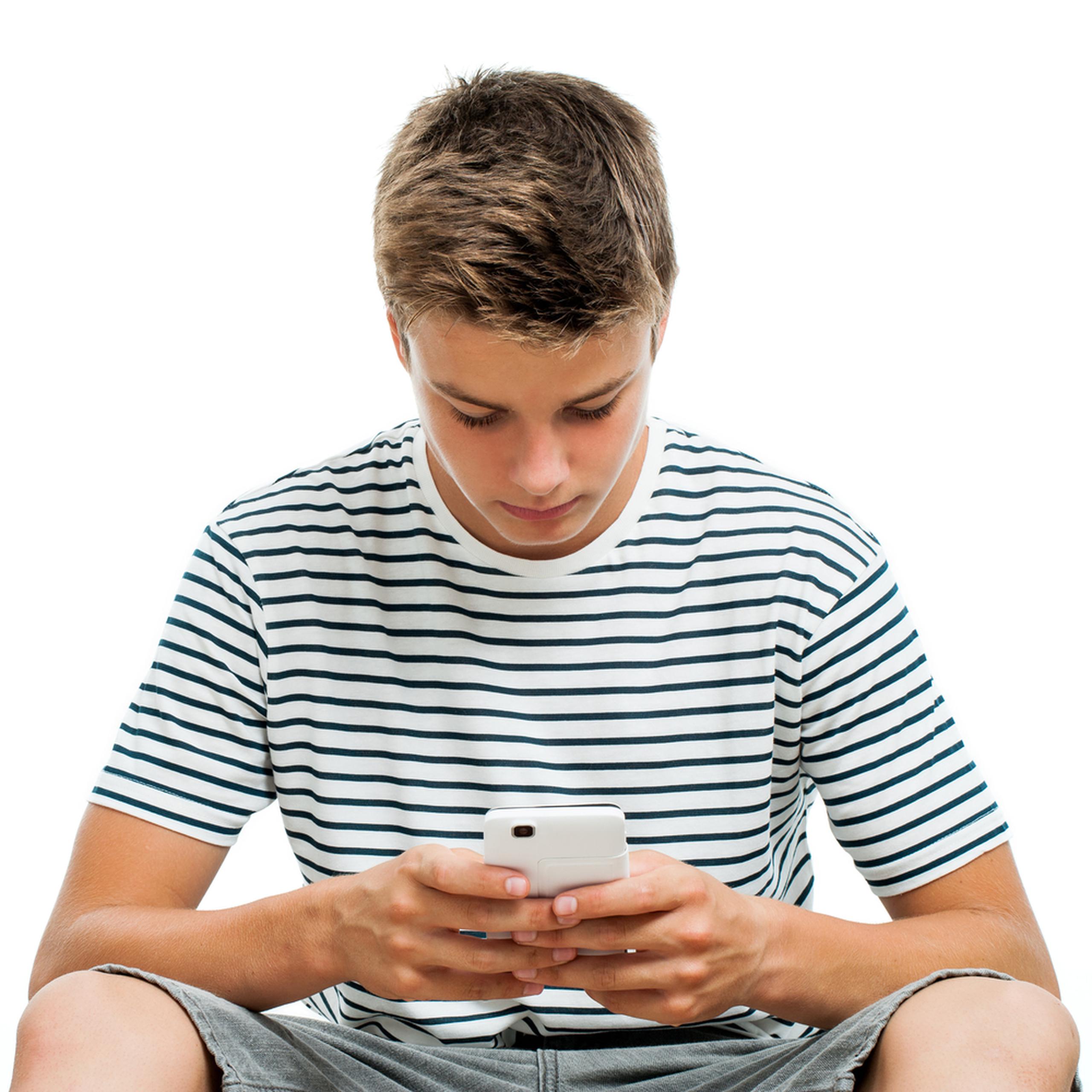Los jóvenes menores de 14 años, ya son ávidos usuarios de redes como TikTok, Instagram, YouTube y Snapchat, entre otras.