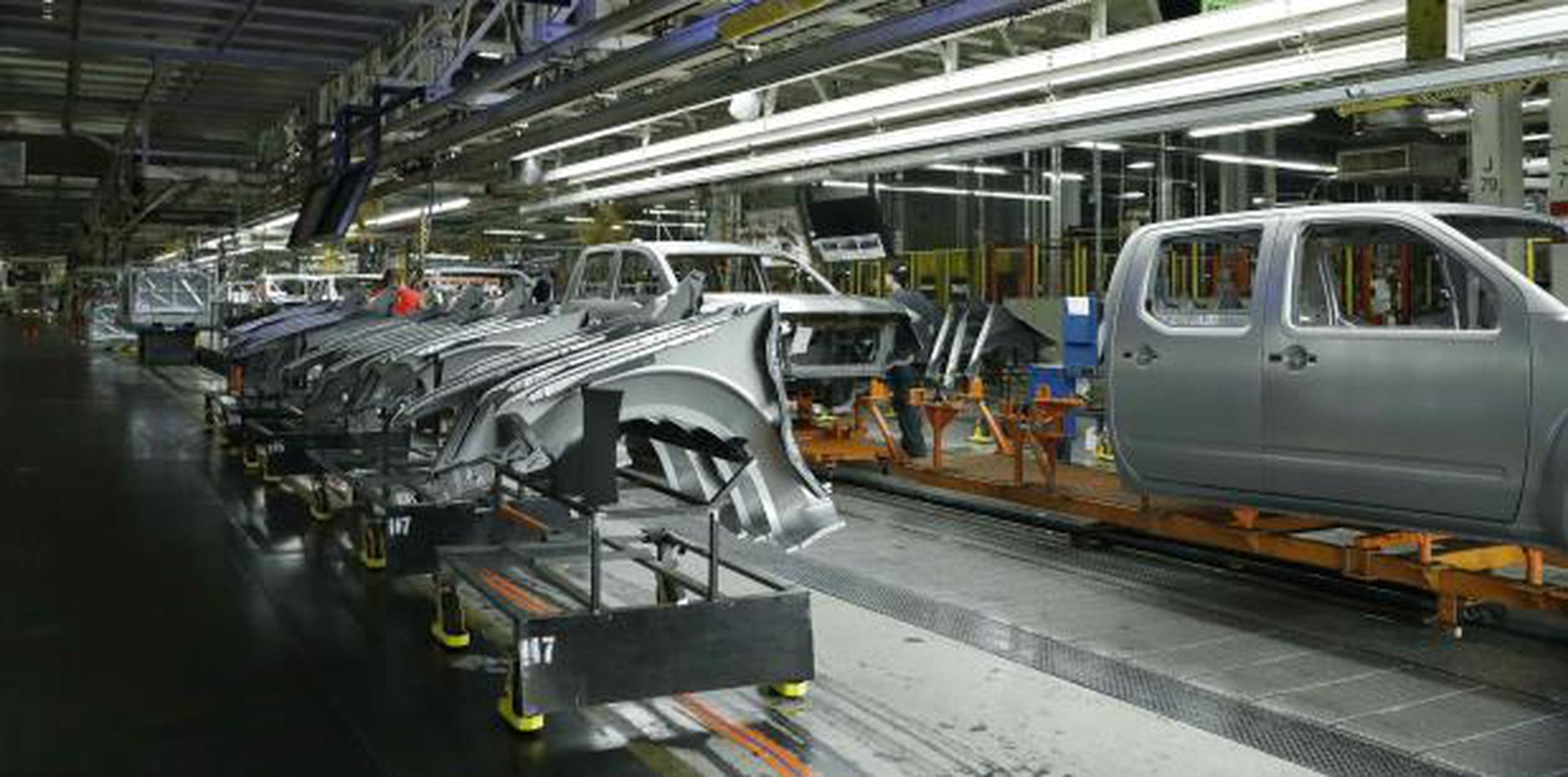 En esta fábrica de Nissan habrá 700 despidos. (AP)