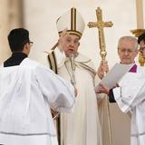 Papa Francisco cambia funeral de los pontífices y el cuerpo no será expuesto 