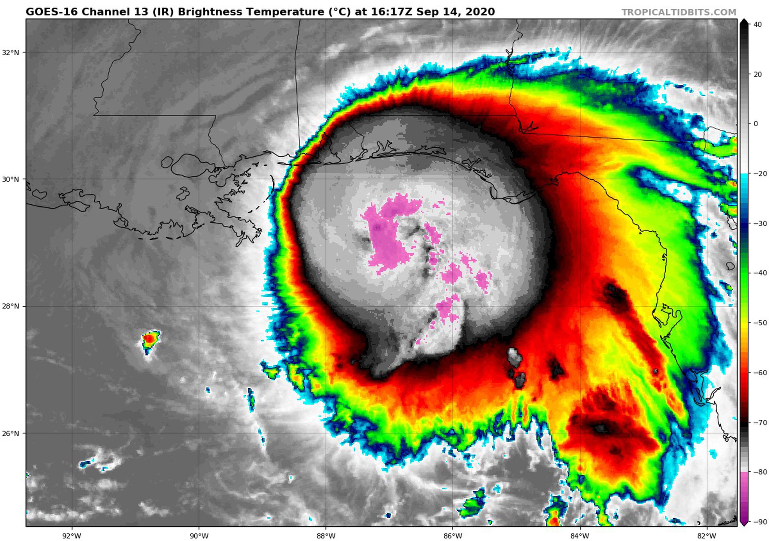 Sally se convirtió en el séptimo huracán de la temporada de huracanes 2020.