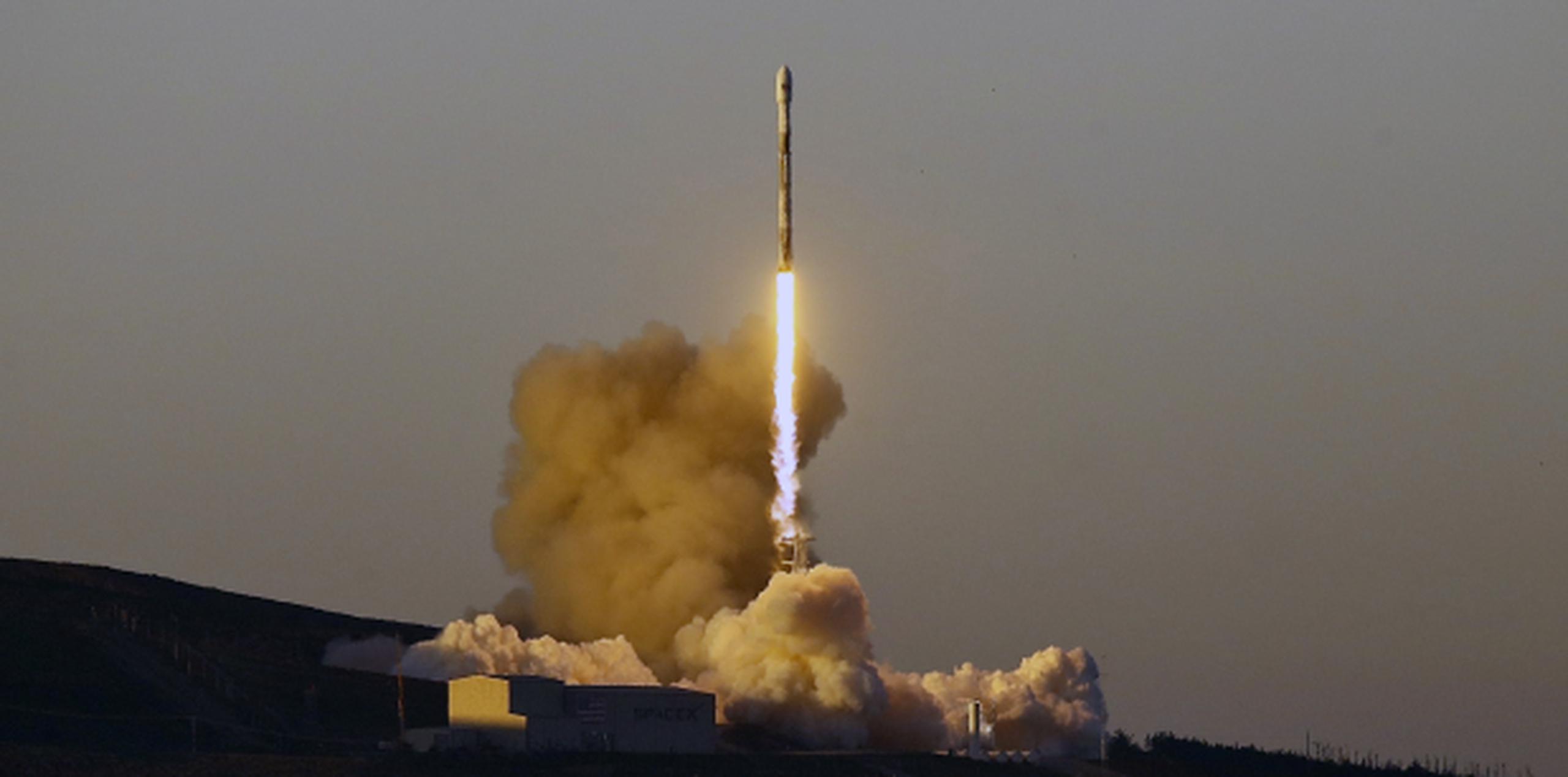 El próximo lanzamiento de SpaceX está previsto para el lunes 2 de abril. (Matt Hartman vía AP)