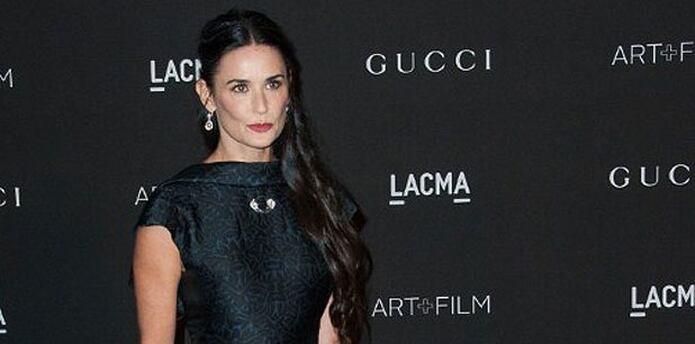 Hallan A Un Hombre Muerto En La Piscina De Demi Moore Primera Hora