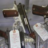 Las pistolas triunfaron en las rebajas del "Black Friday", según el FBI