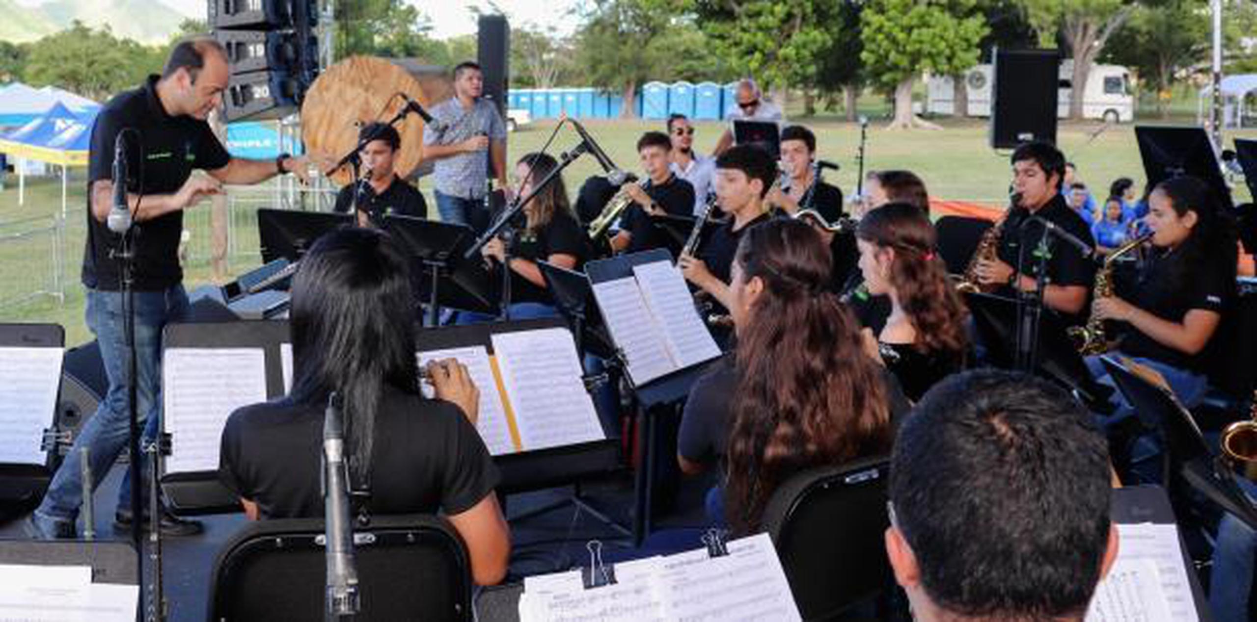 La competencia de bandas contó con la participación de siete grupos escolares de los pueblos de Yauco, Ponce, Cidra, Caguas, Mayagüez, San Juan y Arecibo. (Suministrada)