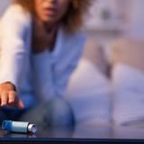 Cuidado con estos detonantes del asma que puedes tener en la casa