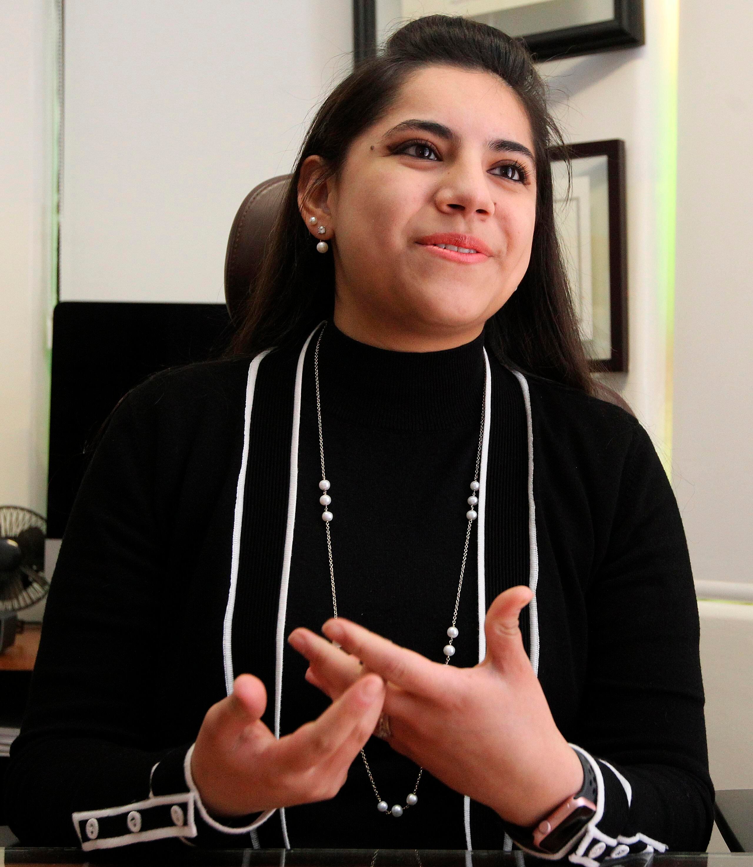 Dafne Almazán es la psicóloga más joven del mundo y en 2015 fue enlistada entre las mujeres mexicanas más poderosas del país.