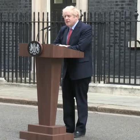¡Boris Johnson volvió al trabajo! Mira su mensaje