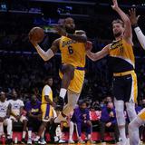 Los Lakers siguen sumidos en una mediocre temporada