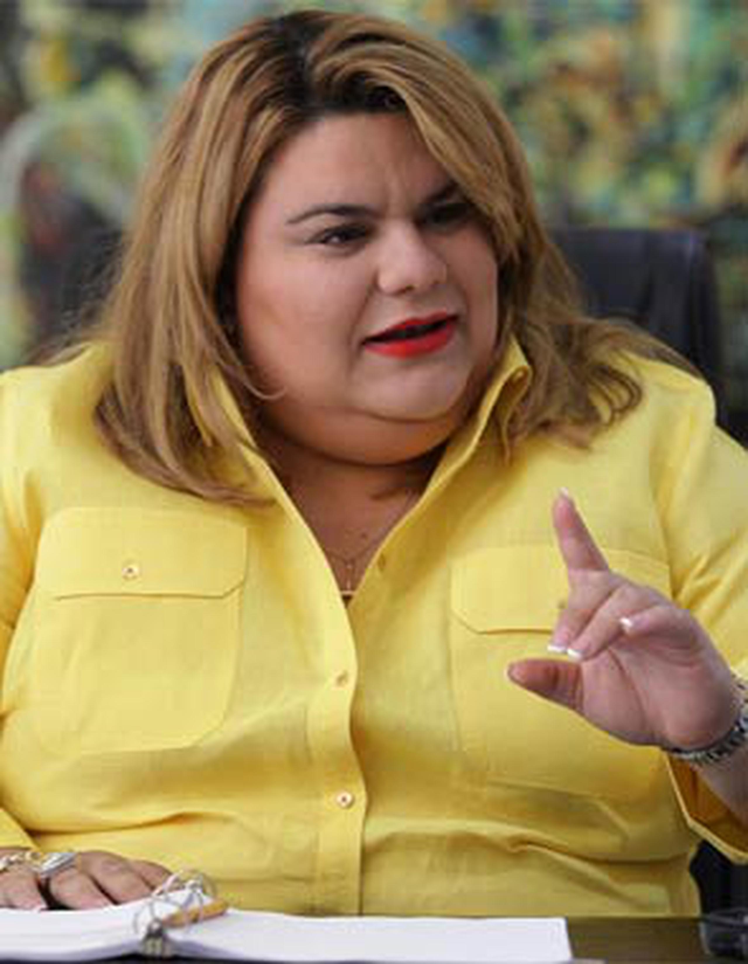 En la foto, Jennifer González, portavoz de la delegación del Partido Nuevo Progresista (PNP) en la Cámara de Representantes (Archivo)
