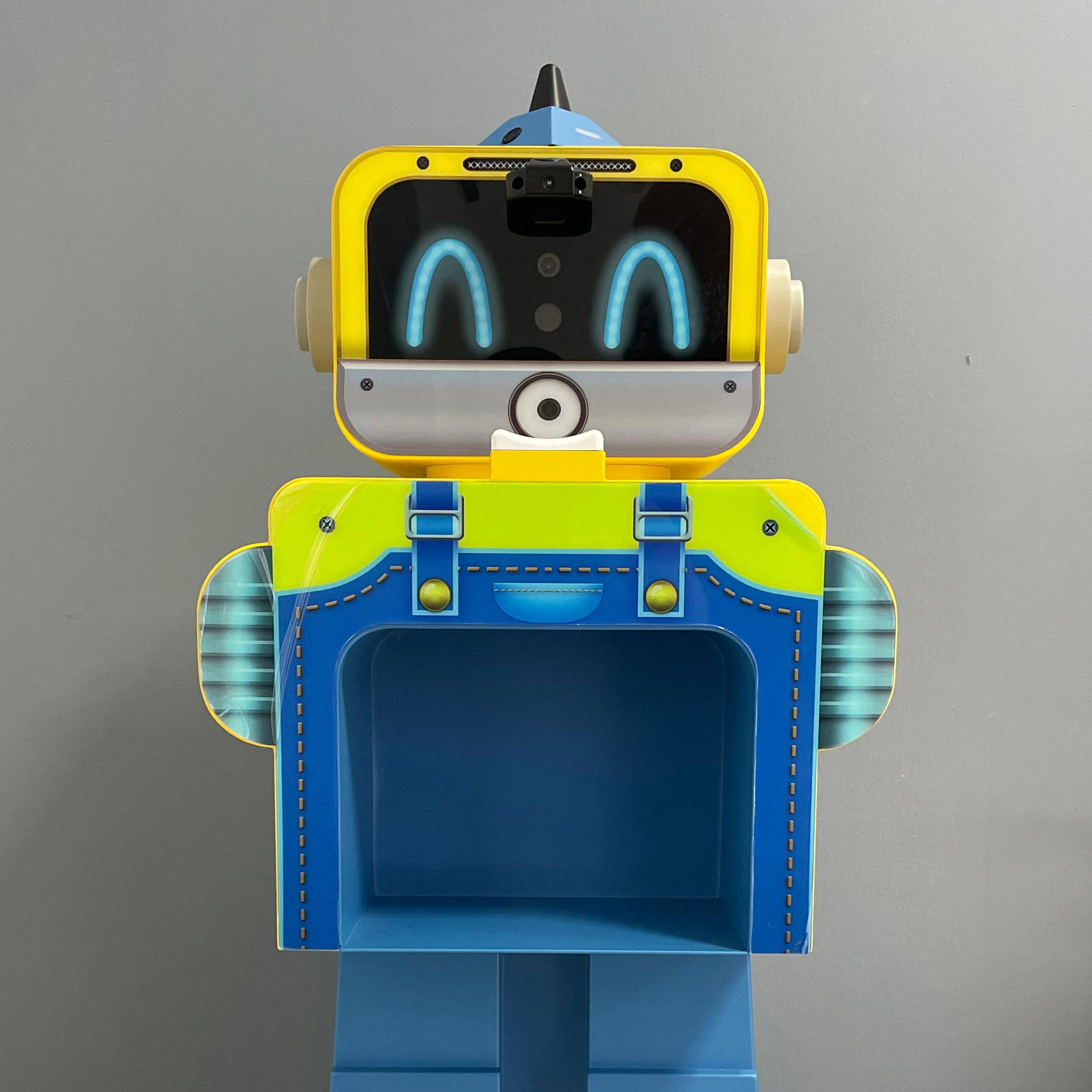 El robot opera con inteligencia artificial, informó el municipio de Quebradillas.