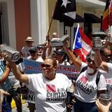 Manifestantes en contra de las cenizas llegan a La Fortaleza