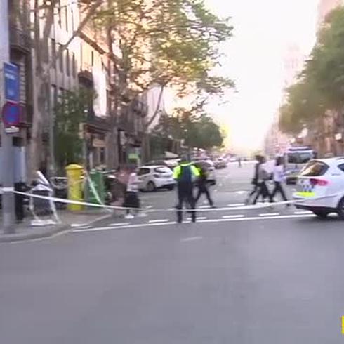 Una camioneta atropella a varias personas en Barcelona