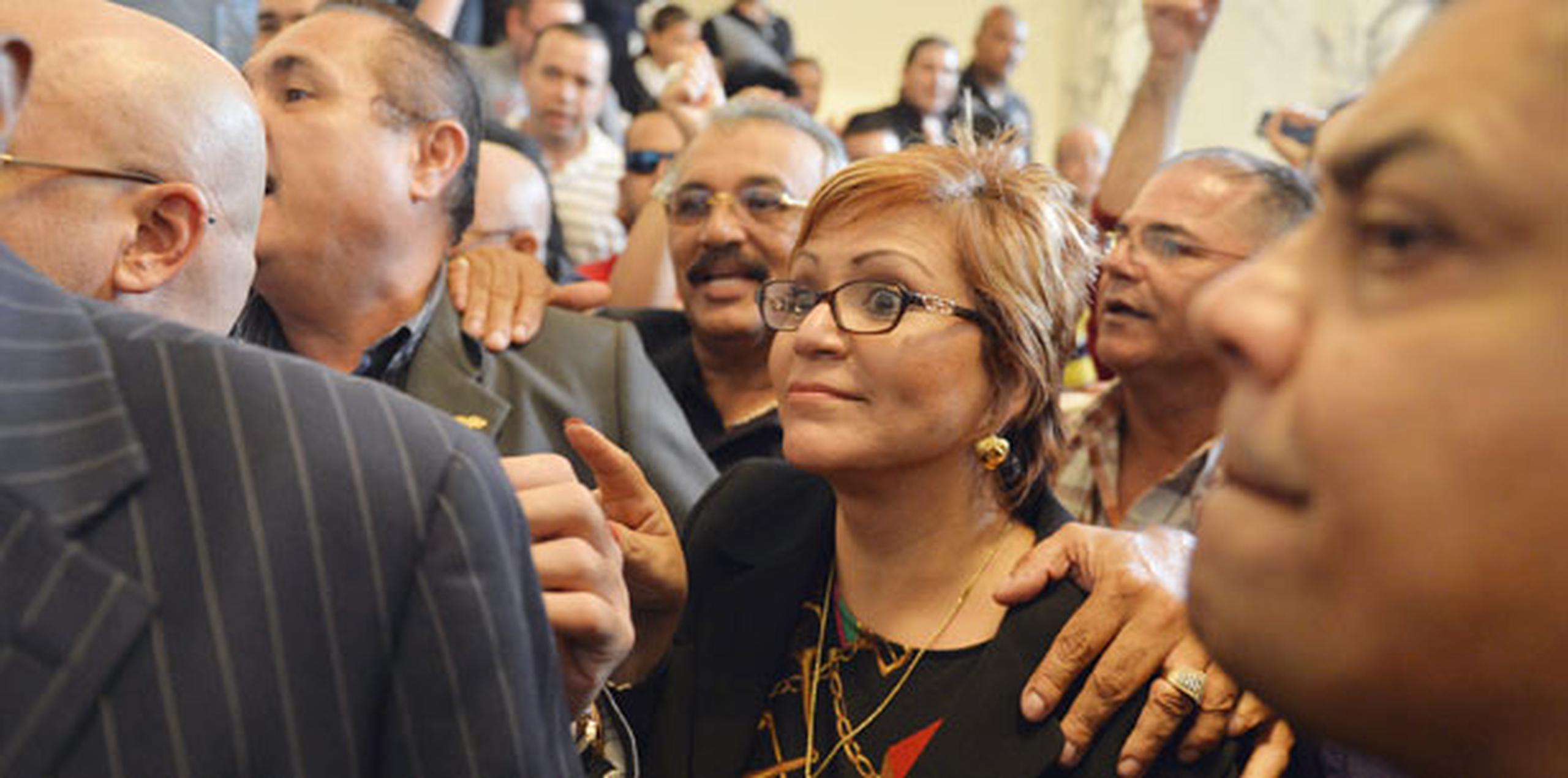 No faltaron consignas e incidentes durante aprobación proyectos en