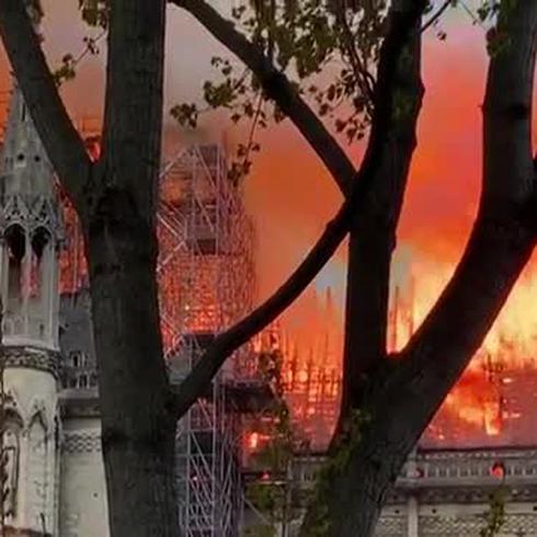 ¿Por qué se quemó la catedral de Notre Dame?