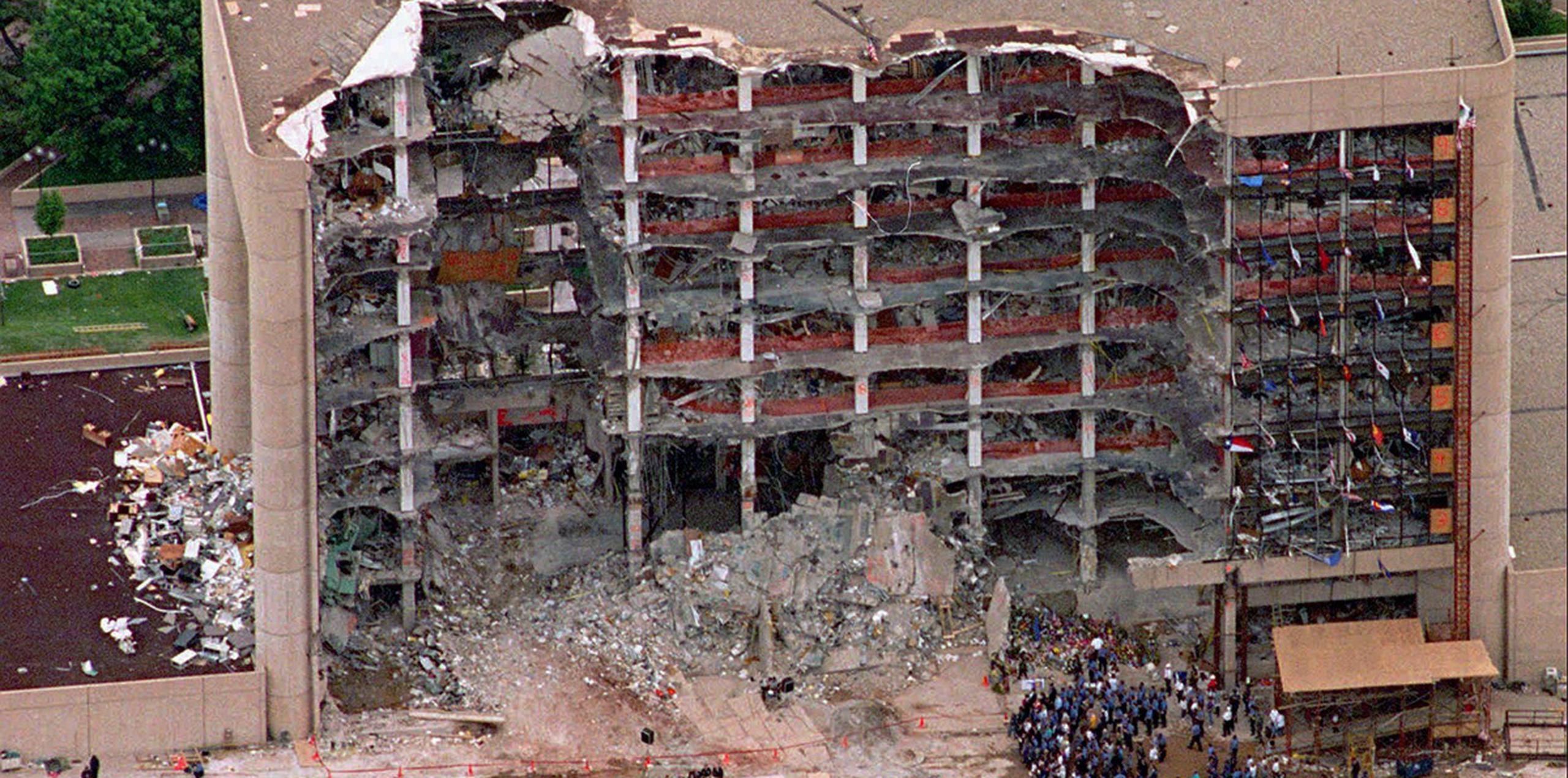 Casi 22 años después de que ocurriera, el atentado de Oklahoma City sigue siendo el incidente de terrorismo interno con más muertos en territorio estadounidense. Murieron 168 personas, incluidos 19 niños. (AP)