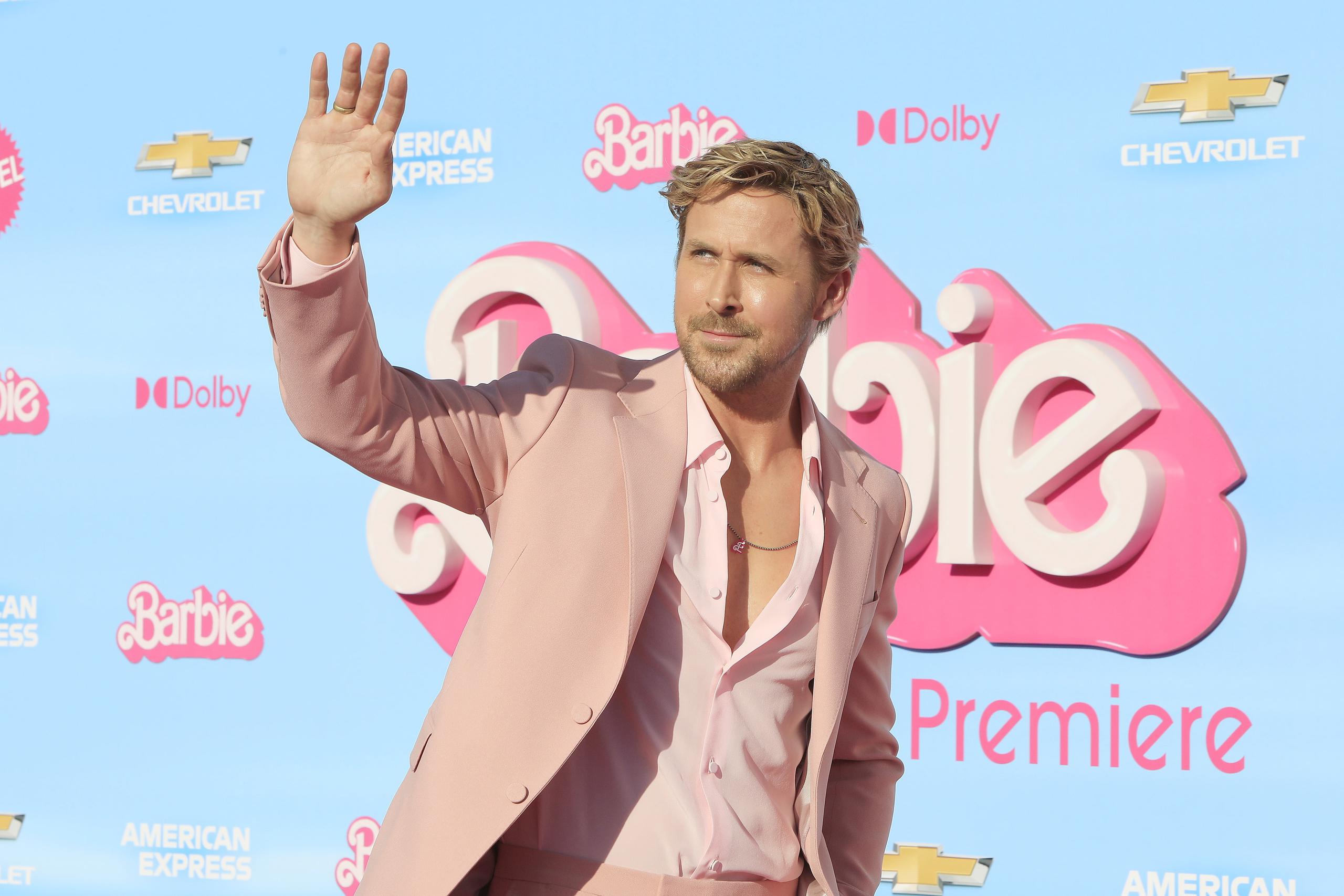 Ryan Gosling en la premier de "Barbie" en Los Ángeles, California. (EFE/EPA/NINA PROMMER)