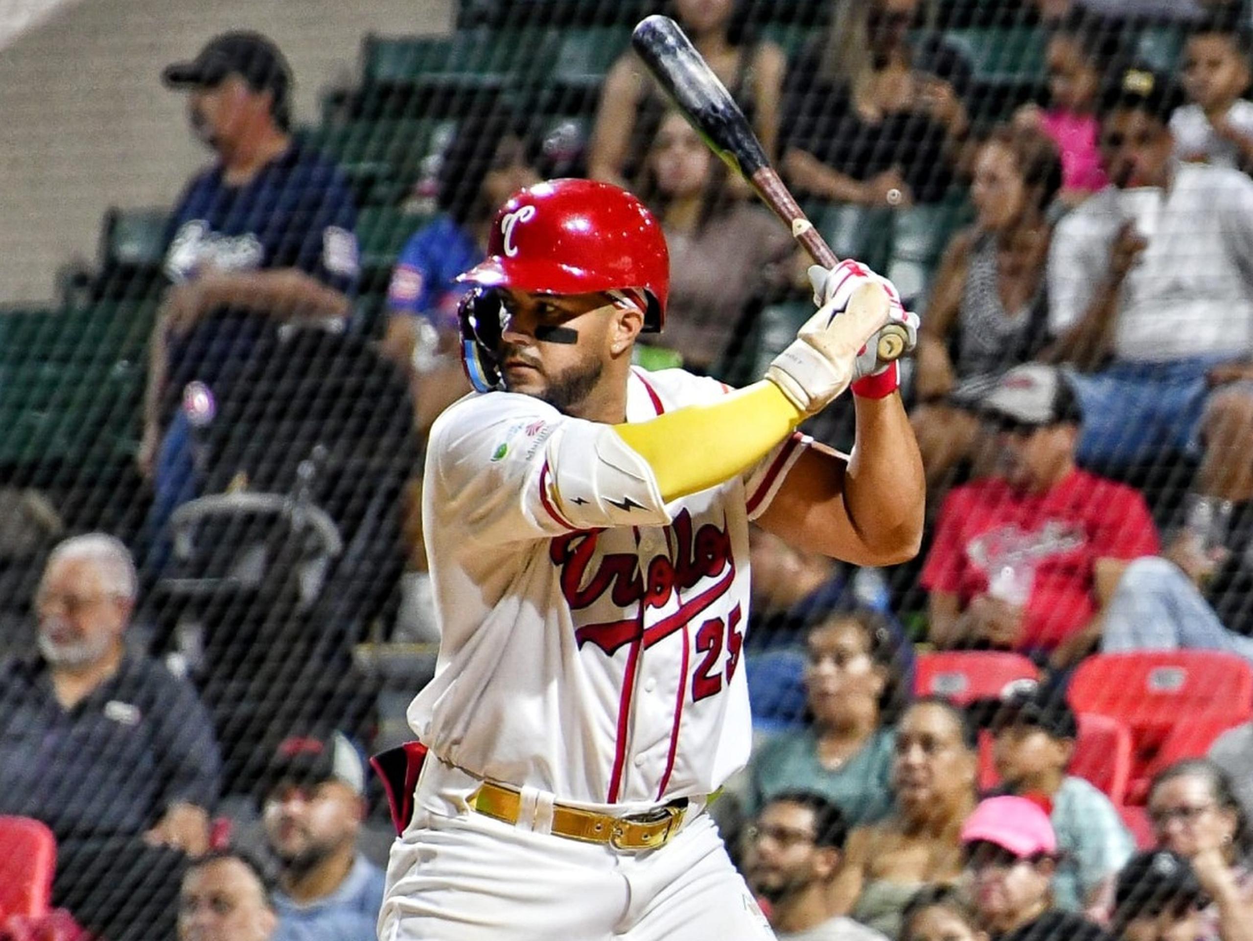 Vimael Machín es el segundo mejor bateador del torneo con promedio de .308.
