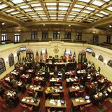 Senado derrota tres proyectos de la Cámara