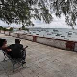 Cuba recomienda mascarilla en las aglomeraciones