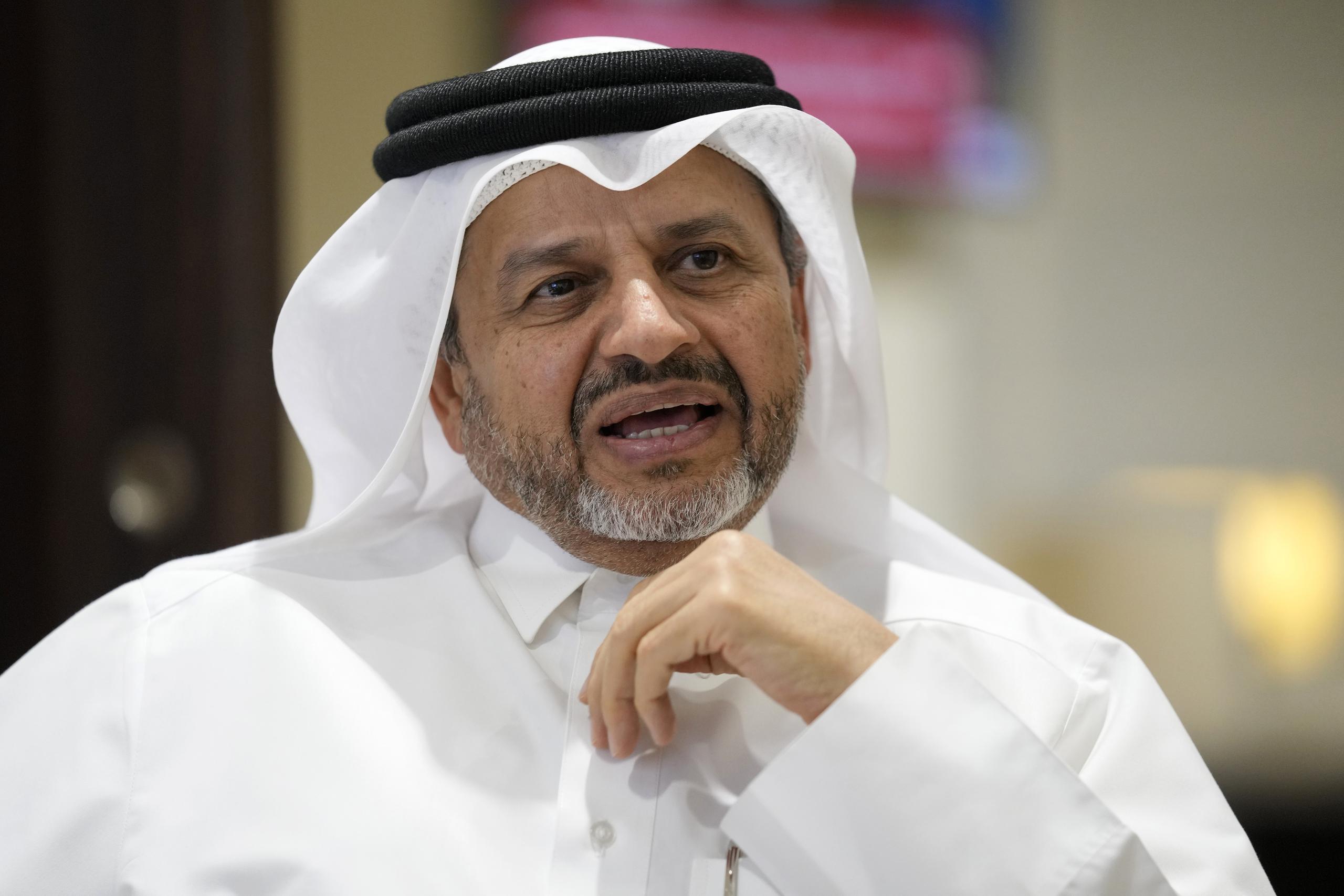 Abdulaziz Abdullah Al Ansari aseguró que no dirá a los aficionados LBGT que no acudan a Qatar ni les advertirá que enfrentarían cargos.