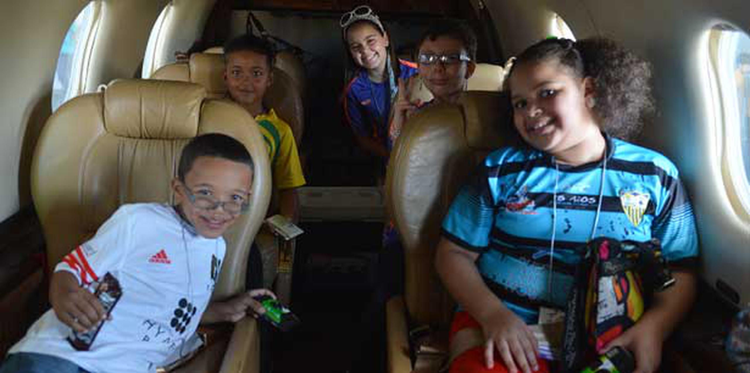 Además del vuelo y los regalos, los niños disfrutaron toda una mañana de diversión. (jrodriguez.1@gfrmedia.com)