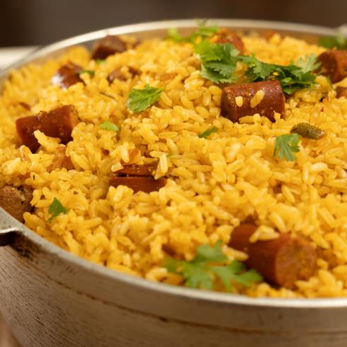 El secreto para hacer el mejor arroz con salchichas