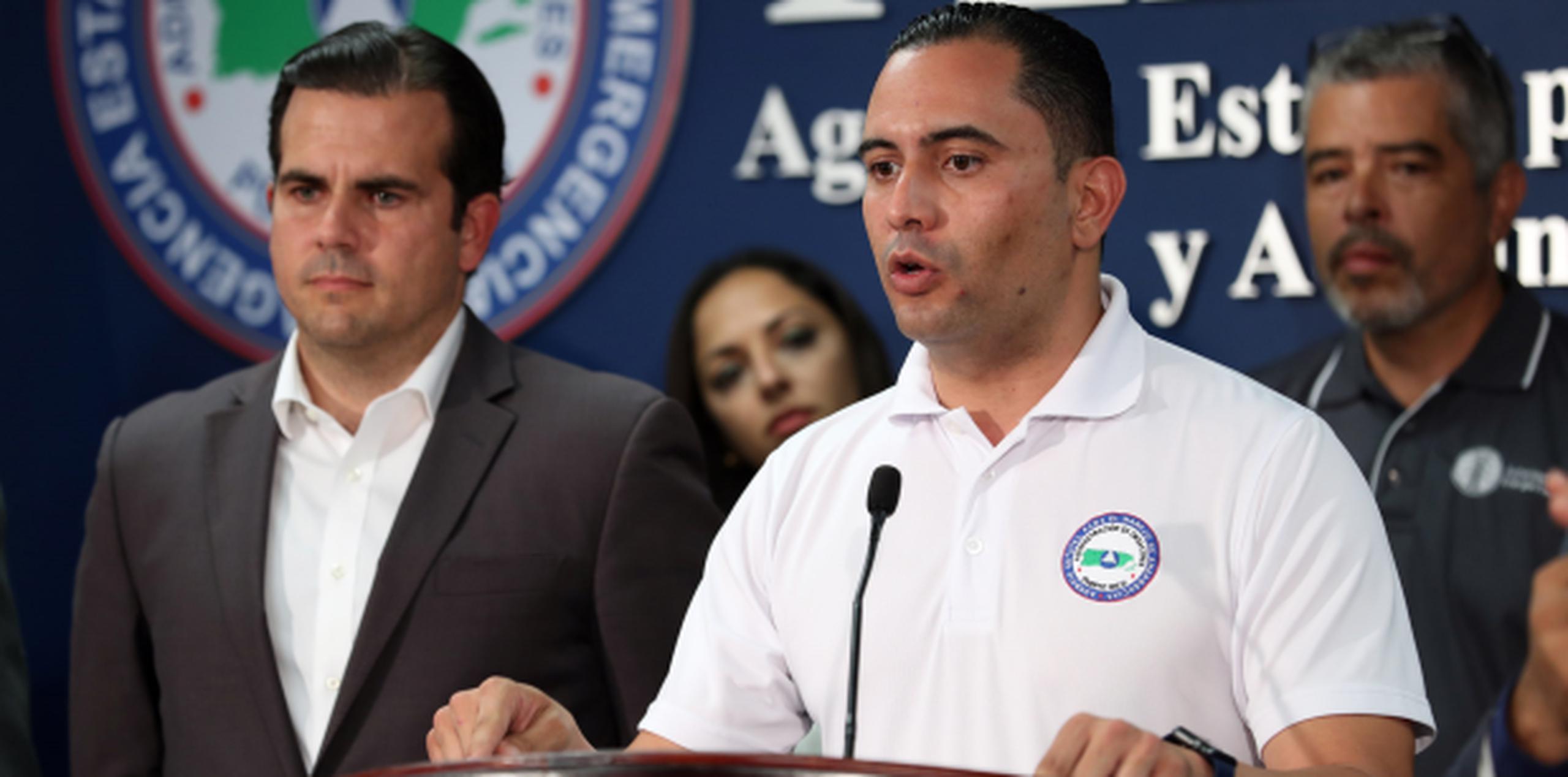 Gómez, jefe de AEMEAD, (aquí en el podio) dijo que "el éxito de esto… va a ser que ningún puertorriqueño lo tengamos que sacar de algún lugar sin vida”.  (JUAN.MARTINEZ@GFRMEDIA.COM)