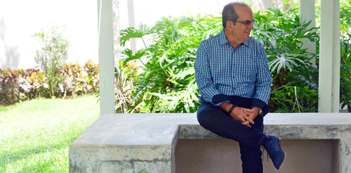 Reconocido como un gran estratega, Acevedo Vilá se desempeña actualmente como consultor en asuntos de gobierno y de administración pública. (LUIS.ALCALADELOLMO@GFRMEDIA.COM)