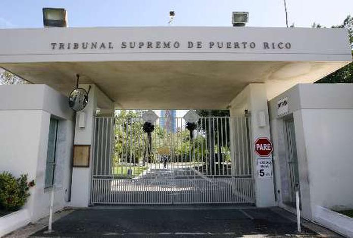 La Comisión de Reputación para el Ejercicio de la Abogacía   del Tribunal Supremo certificó la buena reputación del Roark Annunziato a los fines de ser admitido a la práctica de la abogacía en Puerto Rico.&nbsp;<font color="yellow">(Primera Hora / Archivo / Teresa Canino Rivera)</font>